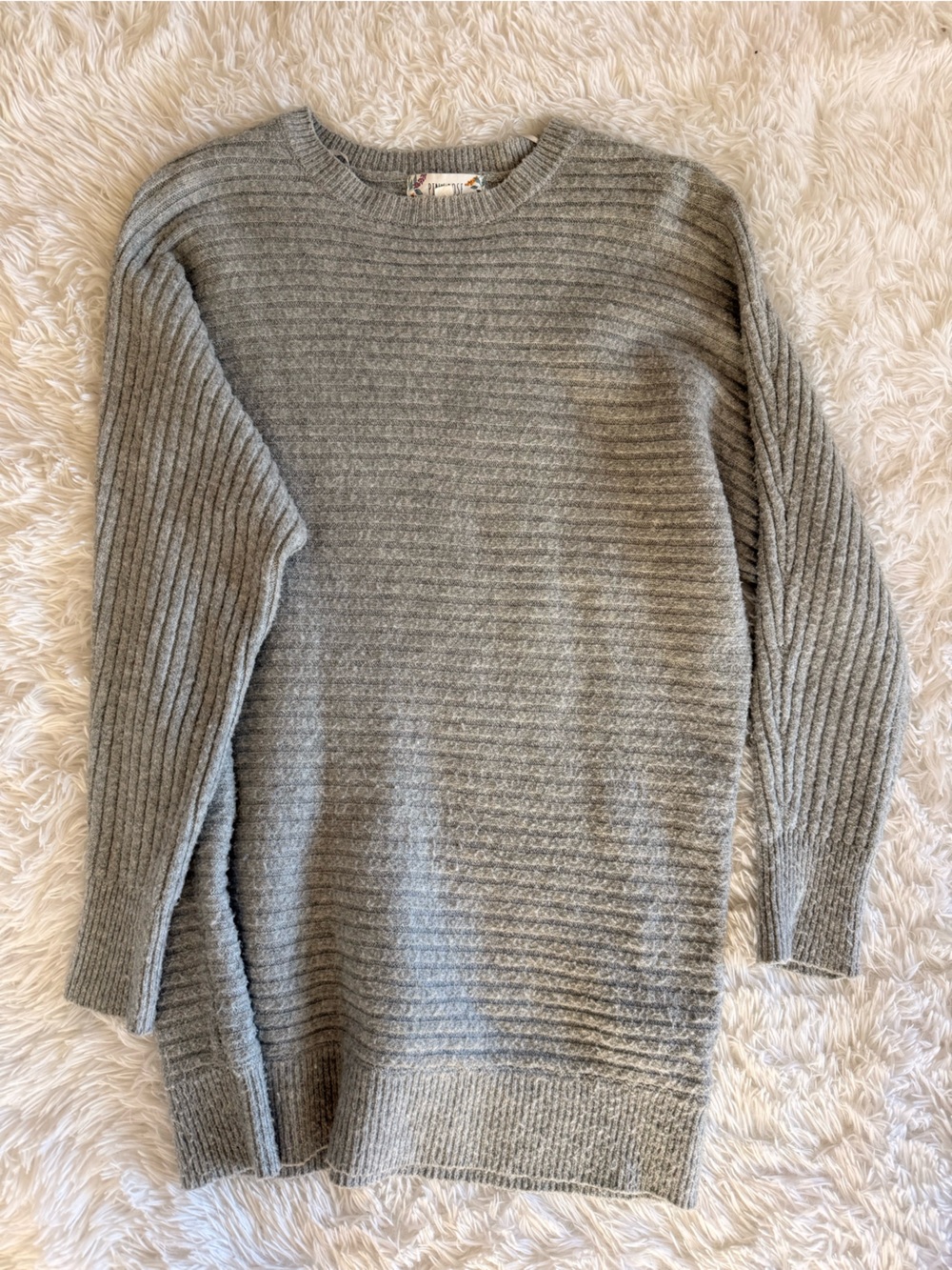 Pink Rose Ribbed Crewneck Sweater in Heather Gray